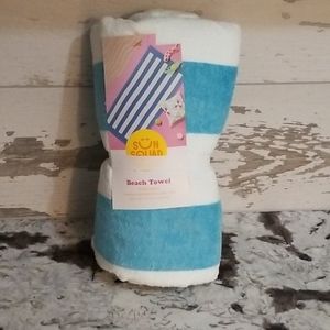 NWT Beach towel by sun Squad